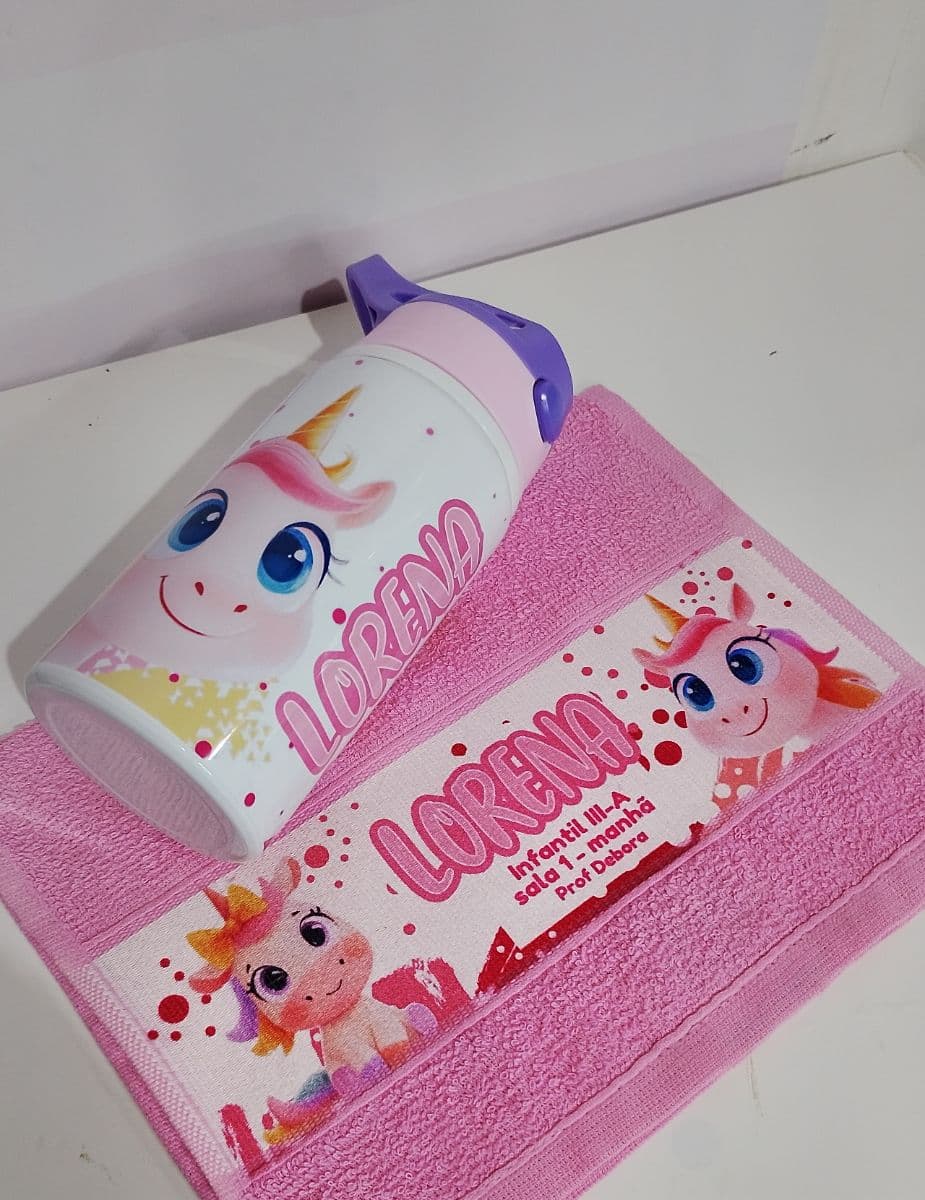 Kit squezze toalhinha e adesivos infantil personalizados